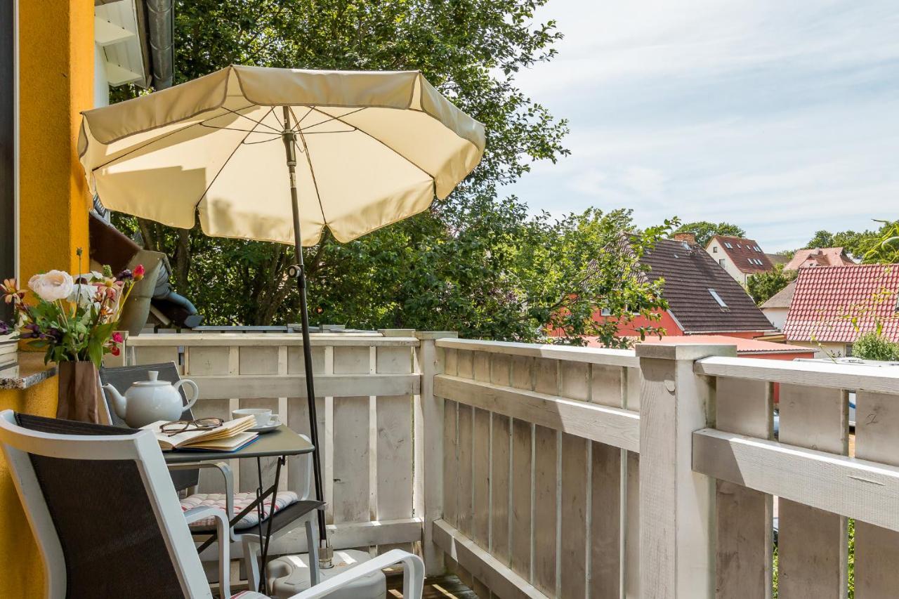 Kiek Oever Ahrenshoop Exterior foto